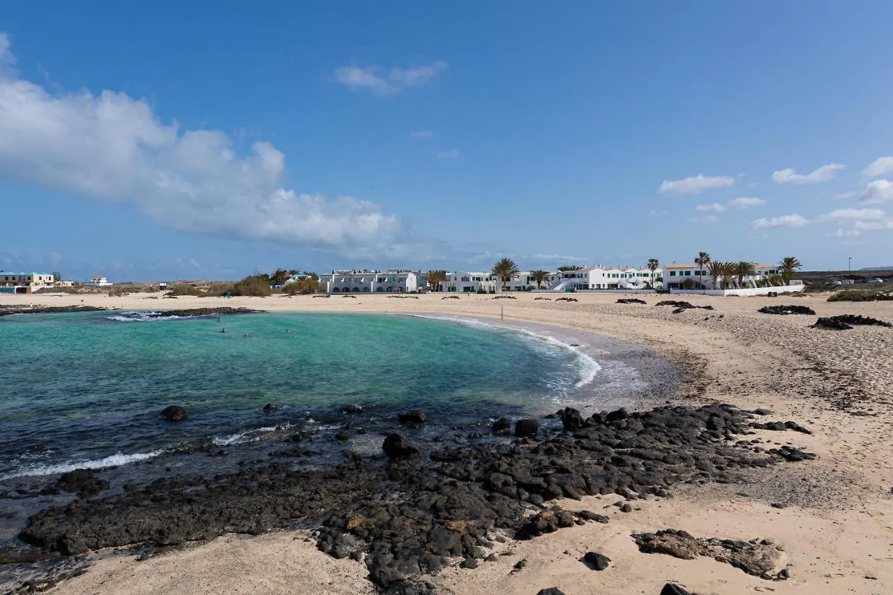Homeforguest Modern And New Beachfront Apartment La Oliva