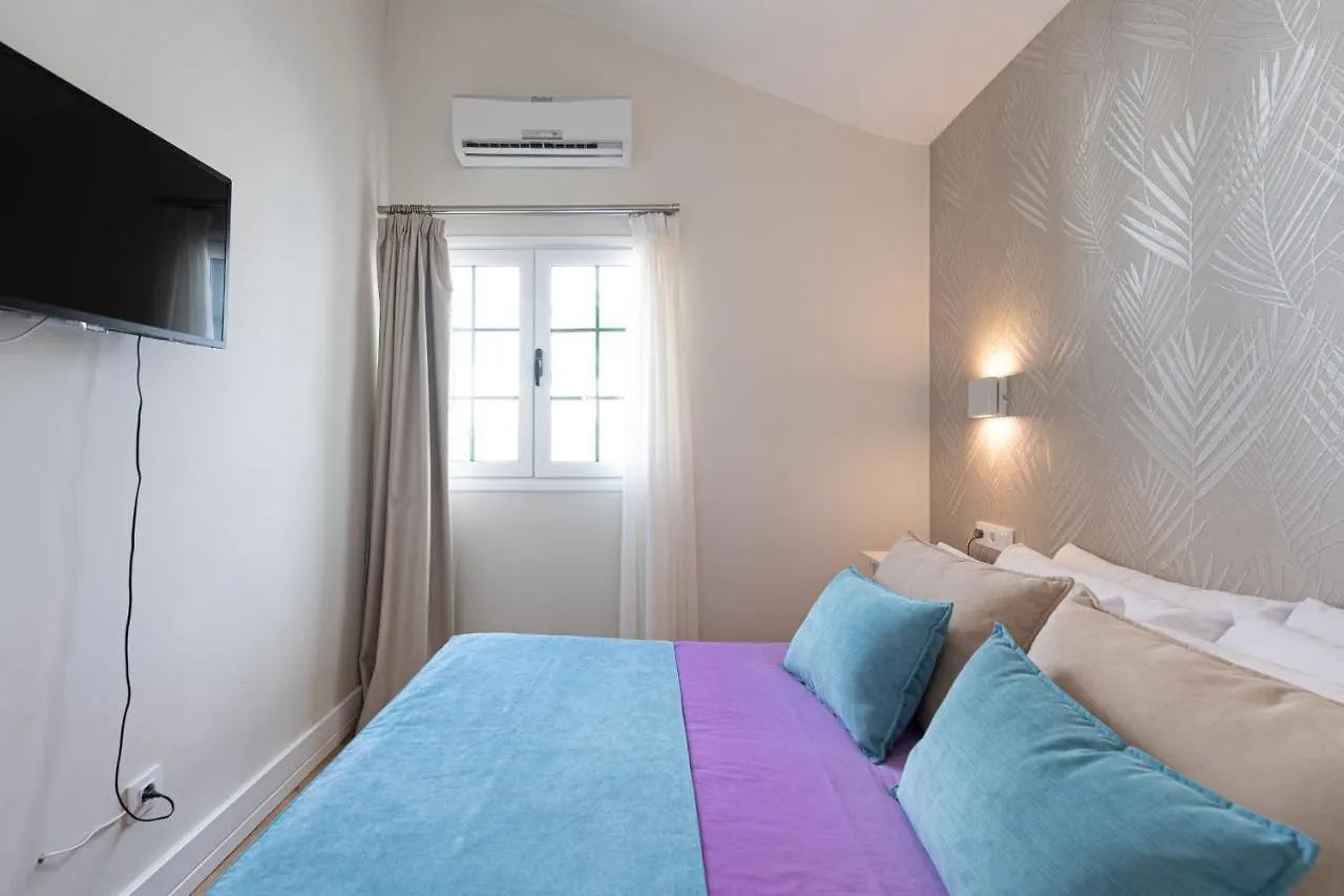 Homeforguest Modern And New Beachfront Apartment La Oliva