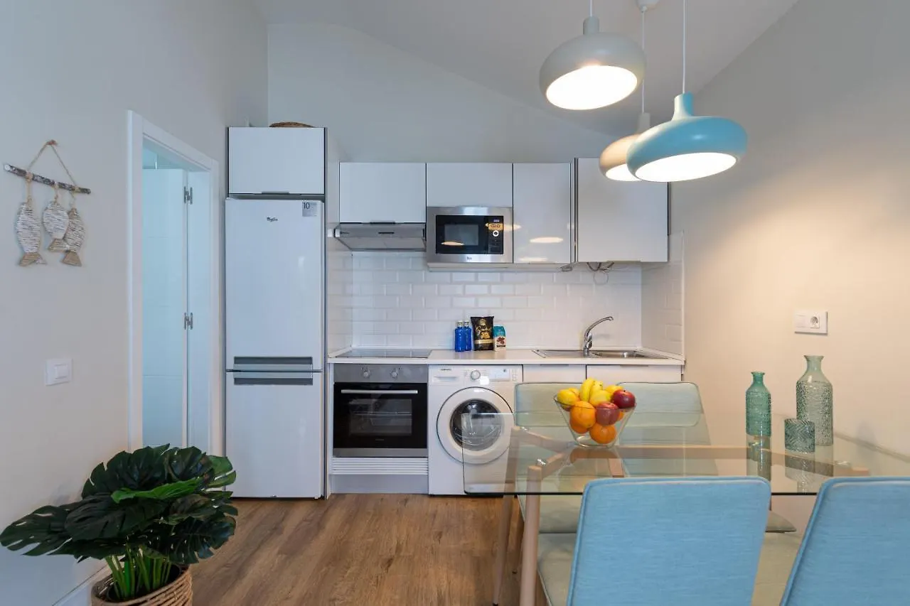Homeforguest Modern And New Beachfront Apartment La Oliva
