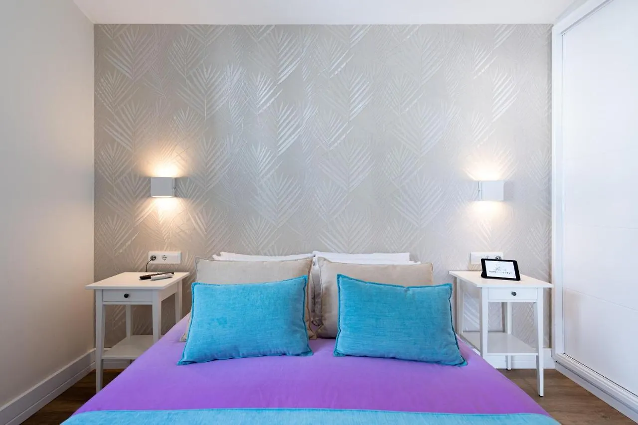 Homeforguest Modern And New Beachfront Apartment La Oliva Spanje
