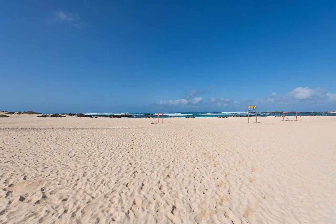 Homeforguest Modern And New Beachfront Apartment La Oliva